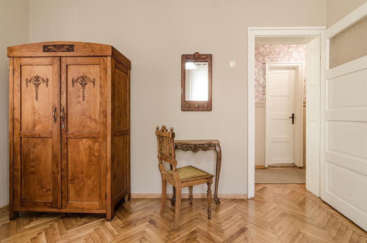 Апартамент Жасмин Apartment Varna Exterior photo